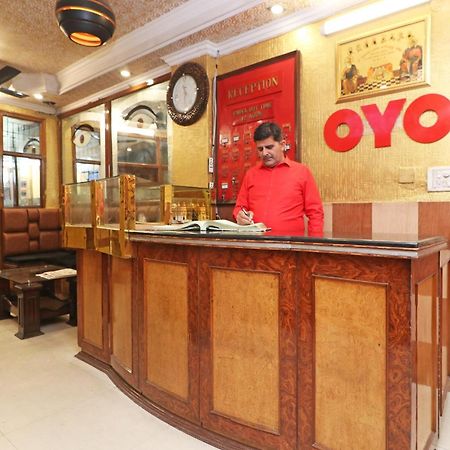 Oyo 29304 Hotel Pooja Yamuna Nagar Bagian luar foto
