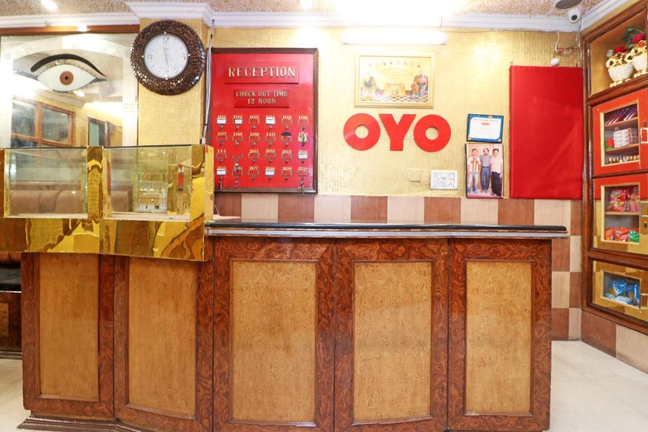 Oyo 29304 Hotel Pooja Yamuna Nagar Bagian luar foto